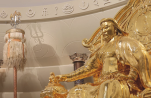 Ерөнхий сайд Г.Занданшатар ЭЗЭН БОГД ЧИНГИС ХААНЫ алтан шүтээнд хүндэтгэл үзүүлэв