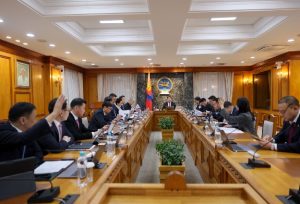 Үндэсний баялгийн сангийн орлогыг нэмэгдүүлэх, хөрөнгийг арвижуулах, зарцуулах талаар иргэдтэй зөвлөлдөнө