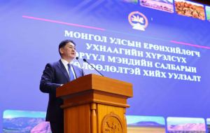 Ерөнхийлөгч У.Хүрэлсүх эрүүл мэндийн салбарынханд талархал илэрхийллээ